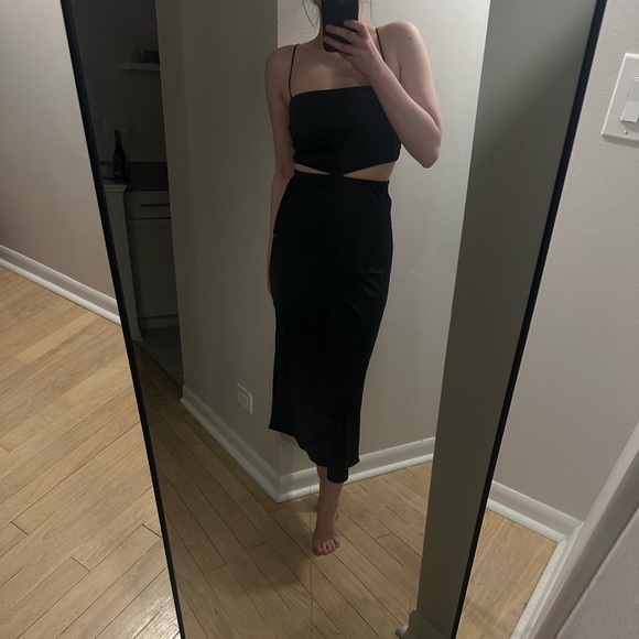 Abercrombie Black Midi Cutout Dress - Picture 5 of 8